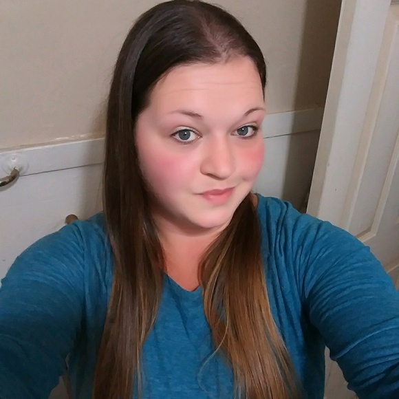 Meet your Posher, Kristin - Picture 1 of 1